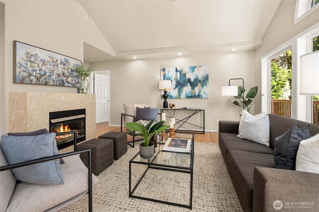 4325 270th Avenue NE, Redmond, WA 98053
