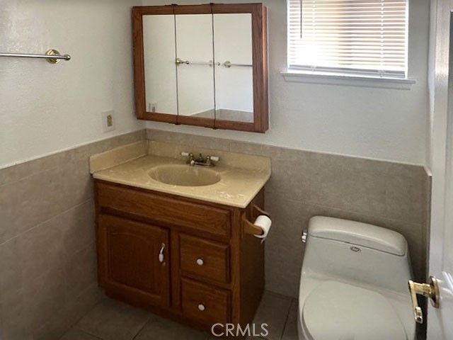 13132 La Jara, Cerritos, CA 90703