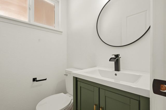 12208 Eastridge Drive NE, Albuquerque, NM 87112