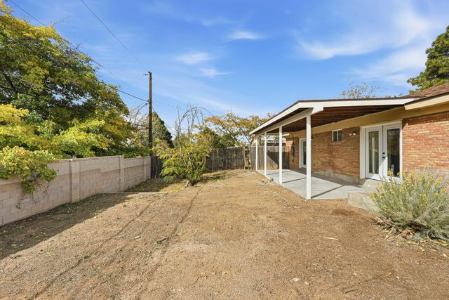 12208 Eastridge Drive NE, Albuquerque, NM 87112