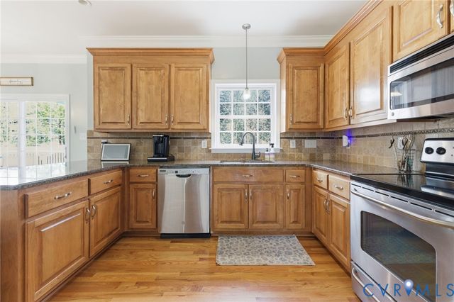 12309 Windsor Rd, Chester, VA 23831