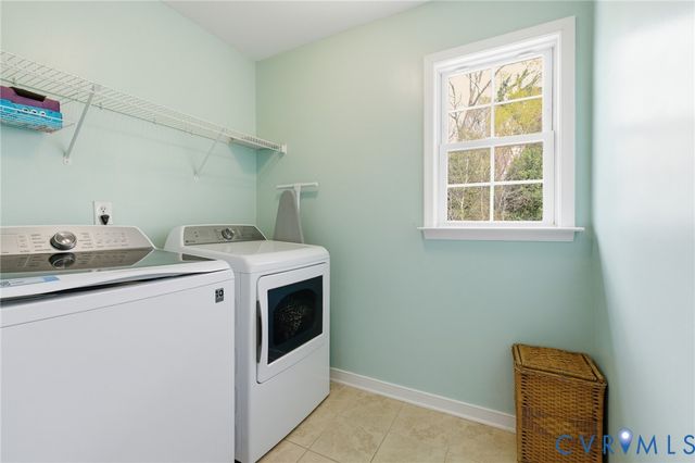 12309 Windsor Rd, Chester, VA 23831