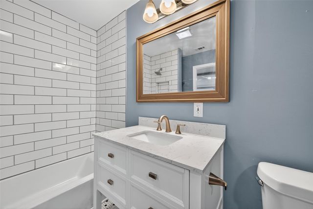 414 Marie Street, Houston, TX 77009