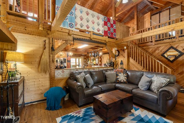 570 Stephen Brooks Road, Greeneville, TN 37743
