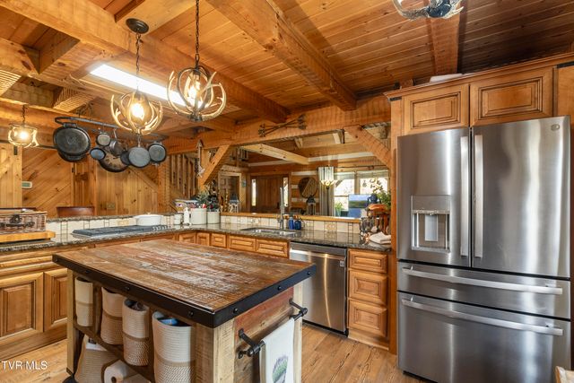 570 Stephen Brooks Road, Greeneville, TN 37743