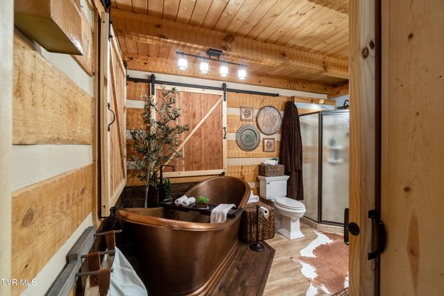 570 Stephen Brooks Road, Greeneville, TN 37743
