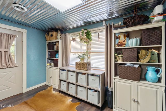 570 Stephen Brooks Road, Greeneville, TN 37743