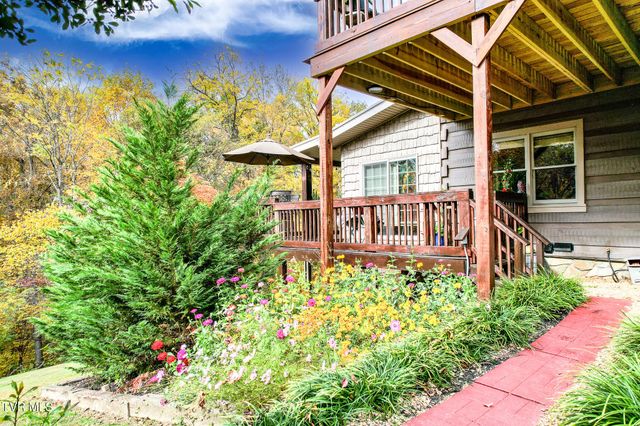 570 Stephen Brooks Road, Greeneville, TN 37743