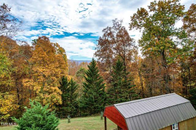 570 Stephen Brooks Road, Greeneville, TN 37743