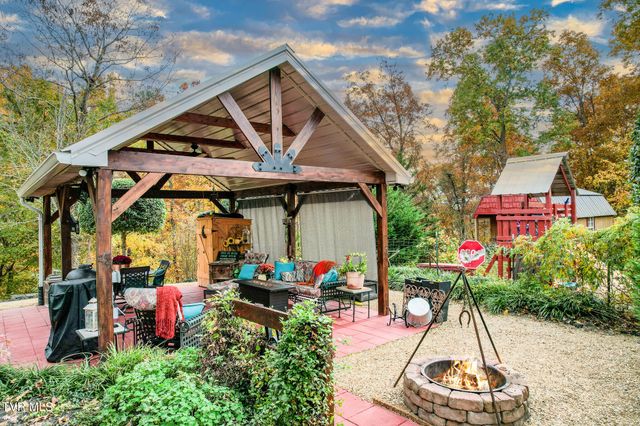 570 Stephen Brooks Road, Greeneville, TN 37743
