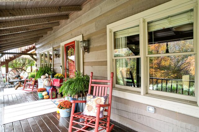 570 Stephen Brooks Road, Greeneville, TN 37743