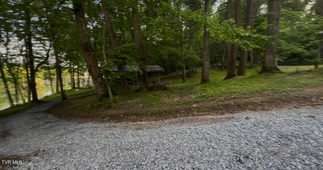 570 Stephen Brooks Road, Greeneville, TN 37743