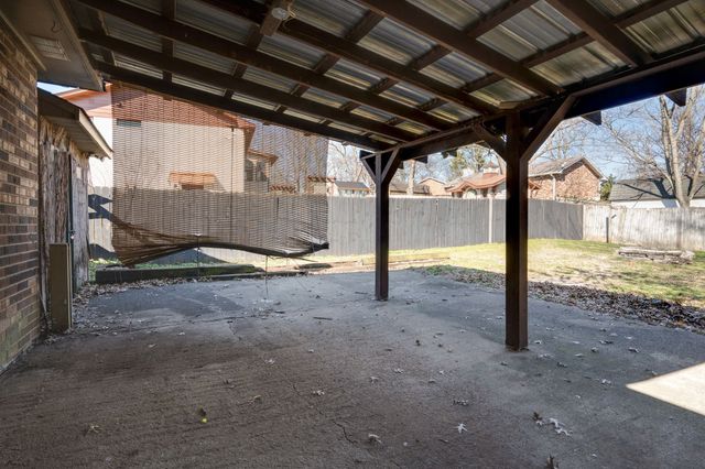 102 Valley View Ct, Hendersonville, TN 37075