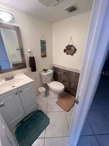 1614 STICKNEY POINT ROAD 1614-1, Sarasota, FL 34231