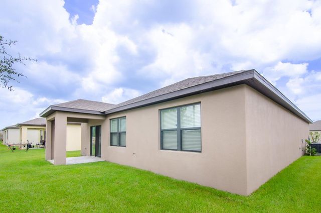 6205 NW Regent Street, Port St. Lucie, Port St Lucie, FL 34983