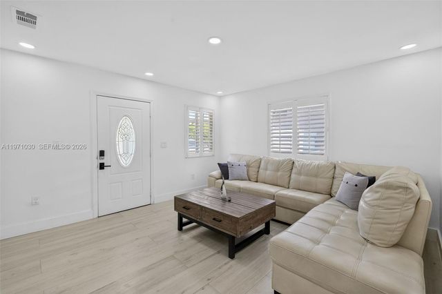 13758 SW 160th Terrace, Miami, FL 33177