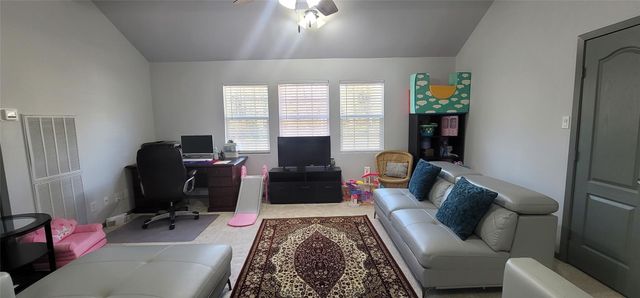 26181 Pecan Grove, Cleveland, TX 77328