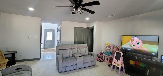 26181 Pecan Grove, Cleveland, TX 77328