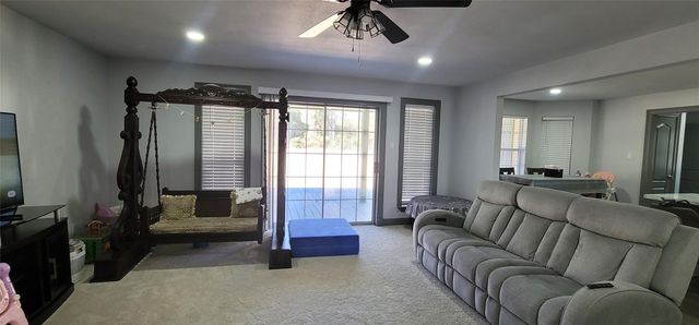 26181 Pecan Grove, Cleveland, TX 77328