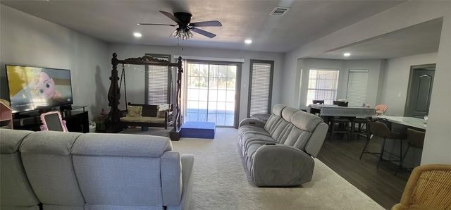 26181 Pecan Grove, Cleveland, TX 77328