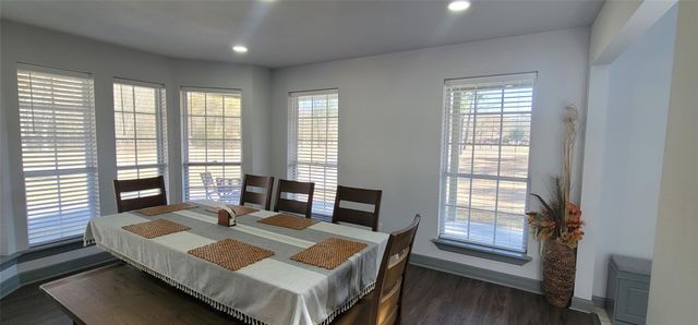 26181 Pecan Grove, Cleveland, TX 77328