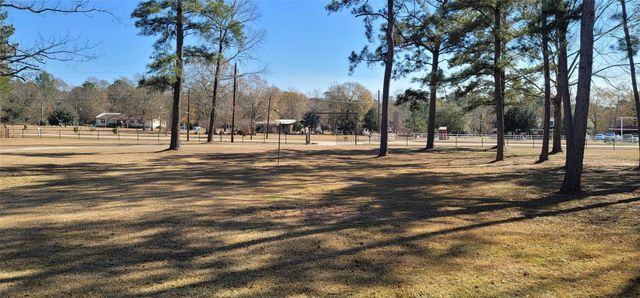 26181 Pecan Grove, Cleveland, TX 77328