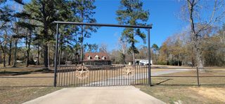 26181 Pecan Grove, Cleveland, TX 77328