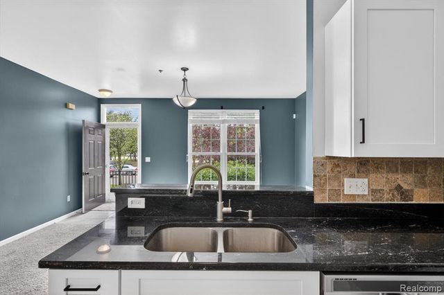 43027 Strand Drive, Sterling Heights, MI 48313