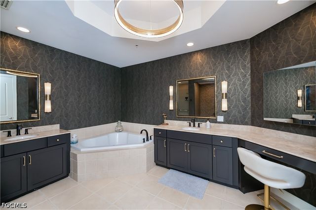 2104 W First ST 3103, Fort Myers, FL 33901