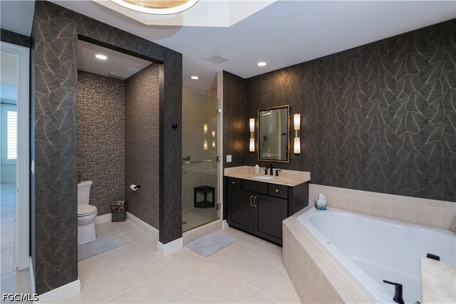 2104 W First ST 3103, Fort Myers, FL 33901