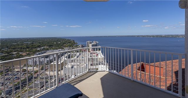 2104 W First ST 3103, Fort Myers, FL 33901