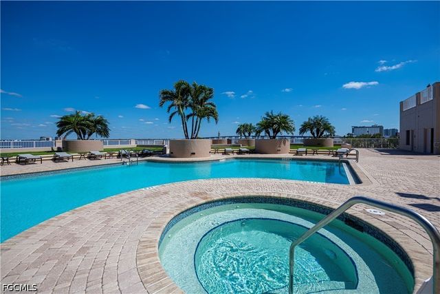 2104 W First ST 3103, Fort Myers, FL 33901