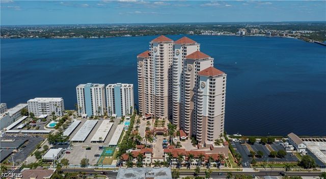 2104 W First ST 3103, Fort Myers, FL 33901