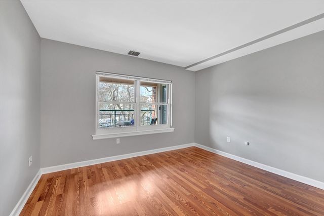 1 Watermill Pl 312, Arlington, MA 02476