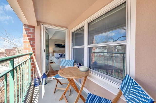 1 Watermill Pl 312, Arlington, MA 02476