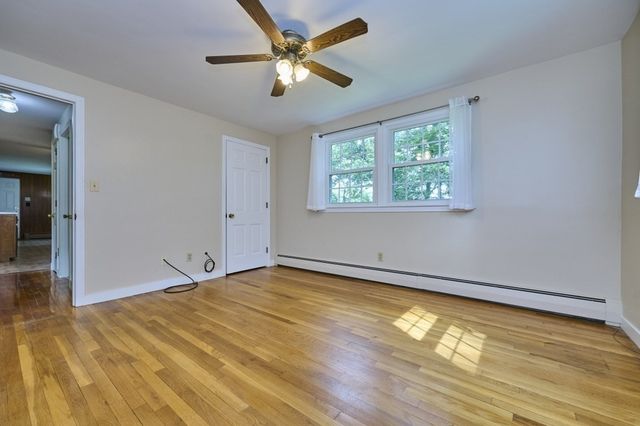 4 Hyder St, Westborough, MA 01581