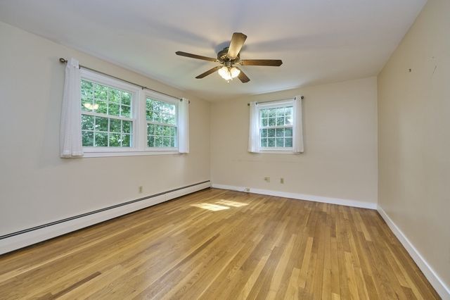 4 Hyder St, Westborough, MA 01581