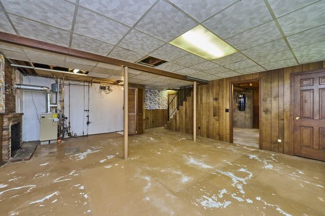 4 Hyder St, Westborough, MA 01581