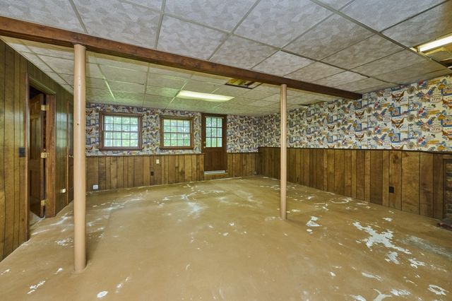 4 Hyder St, Westborough, MA 01581