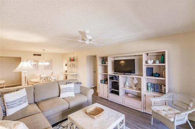 1055 W PEPPERTREE DRIVE 302AA, Sarasota, FL 34242