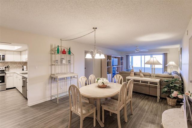 1055 W PEPPERTREE DRIVE 302AA, Sarasota, FL 34242