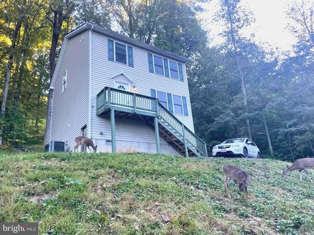 490 SPLIT RAIL RD, Front Royal, VA 22630