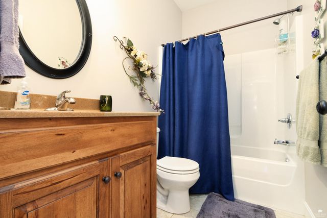 1005 Cassidy, Manhattan, KS 66502