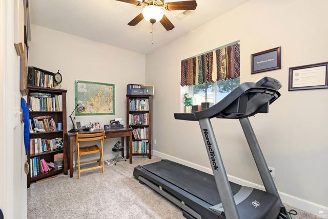 1005 Cassidy, Manhattan, KS 66502