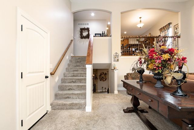 1005 Cassidy, Manhattan, KS 66502