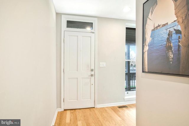 1717 E BIDDLE ST, Baltimore, MD 21213