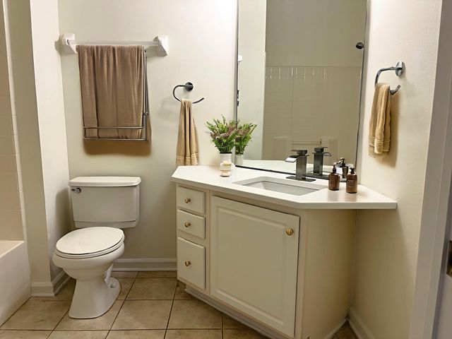 10550 Baymeadows Road 425, Jacksonville, FL 32256