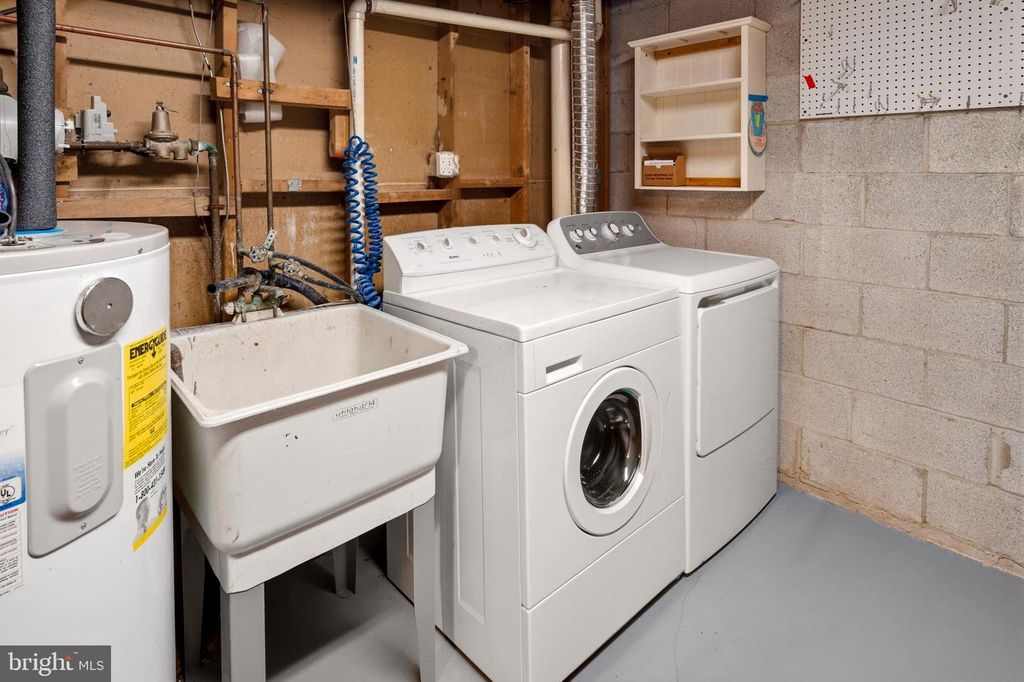 Image 38 of property listing at 10536 E WIND WAY, Columbia, MD 21044