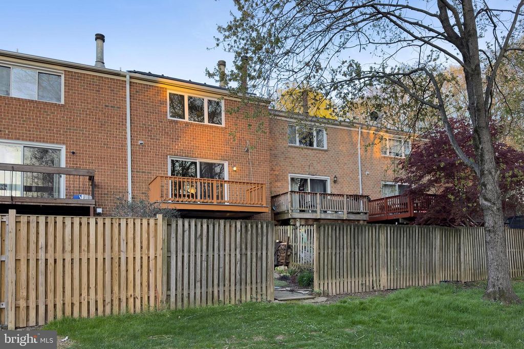 Image 45 of property listing at 10536 E WIND WAY, Columbia, MD 21044