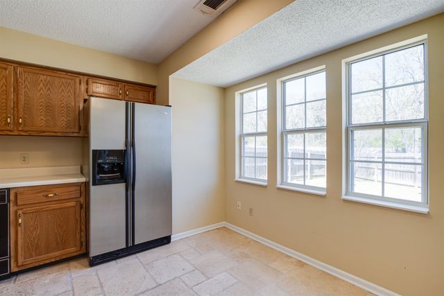 5818 BOBBITT DR, Bartlett, TN 38134